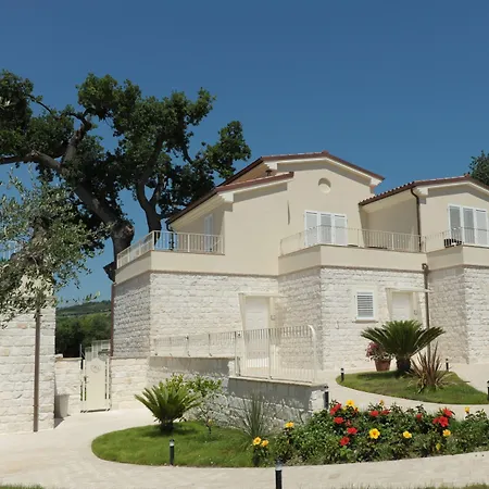 Hotel Giardino Suites&spa 4*