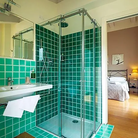 Giardino Suites&spa Hotel 4*