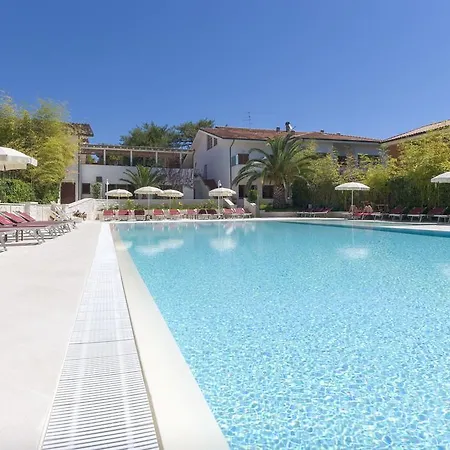 Giardino Suites&spa 4*