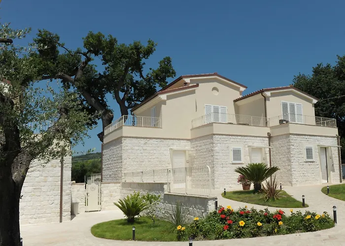 ホテル Giardino Suites&spa 4*