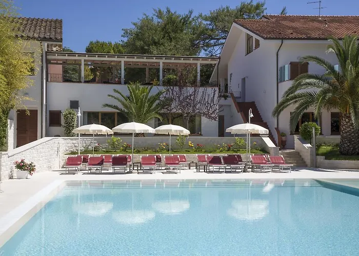 Giardino Suites&spa ホテル ヌマーナ