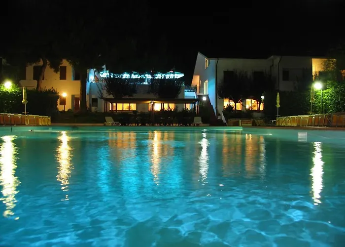 Giardino Suites&spa Hotel 4*
